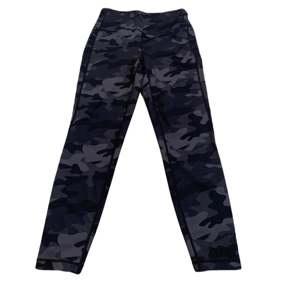 Lole Camouflage Cropped Leggings - Black & Grey Camo - Size Medium
